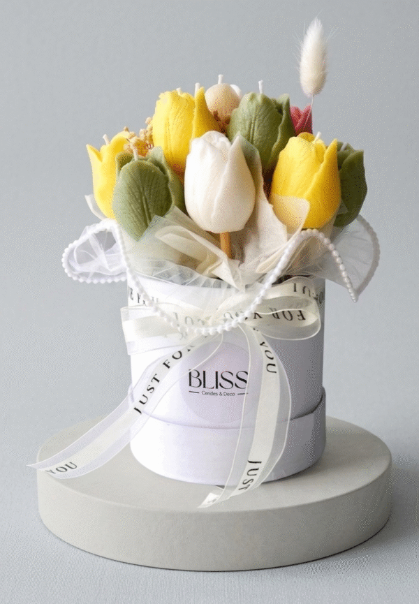 Bouquet Candle Aura Box