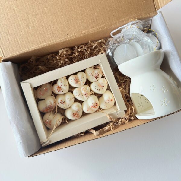 Set Cera aromática Corazón X 12 + Horno Pebetero